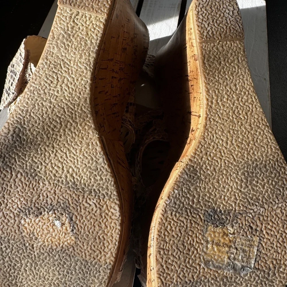 Wedges Size 9M Sandals Maurices